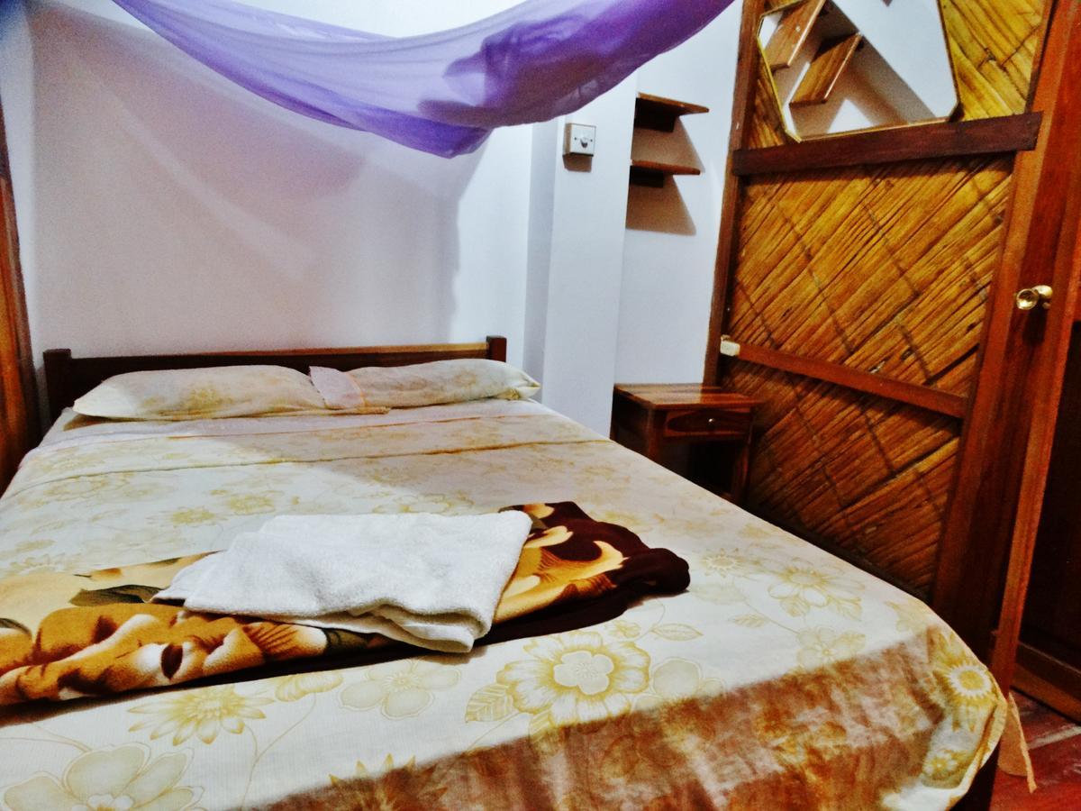 Hostal Mirada Al Mar Las Tunas Екстер'єр фото